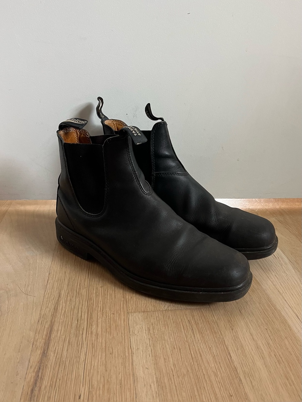 Blundstone leather boots